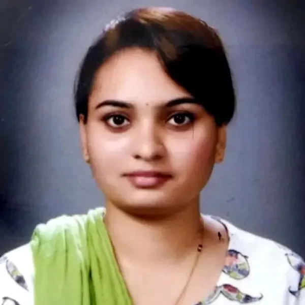 Pooja Mahale_01